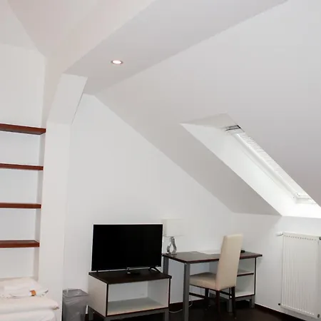 Gls Campus Hotel-3